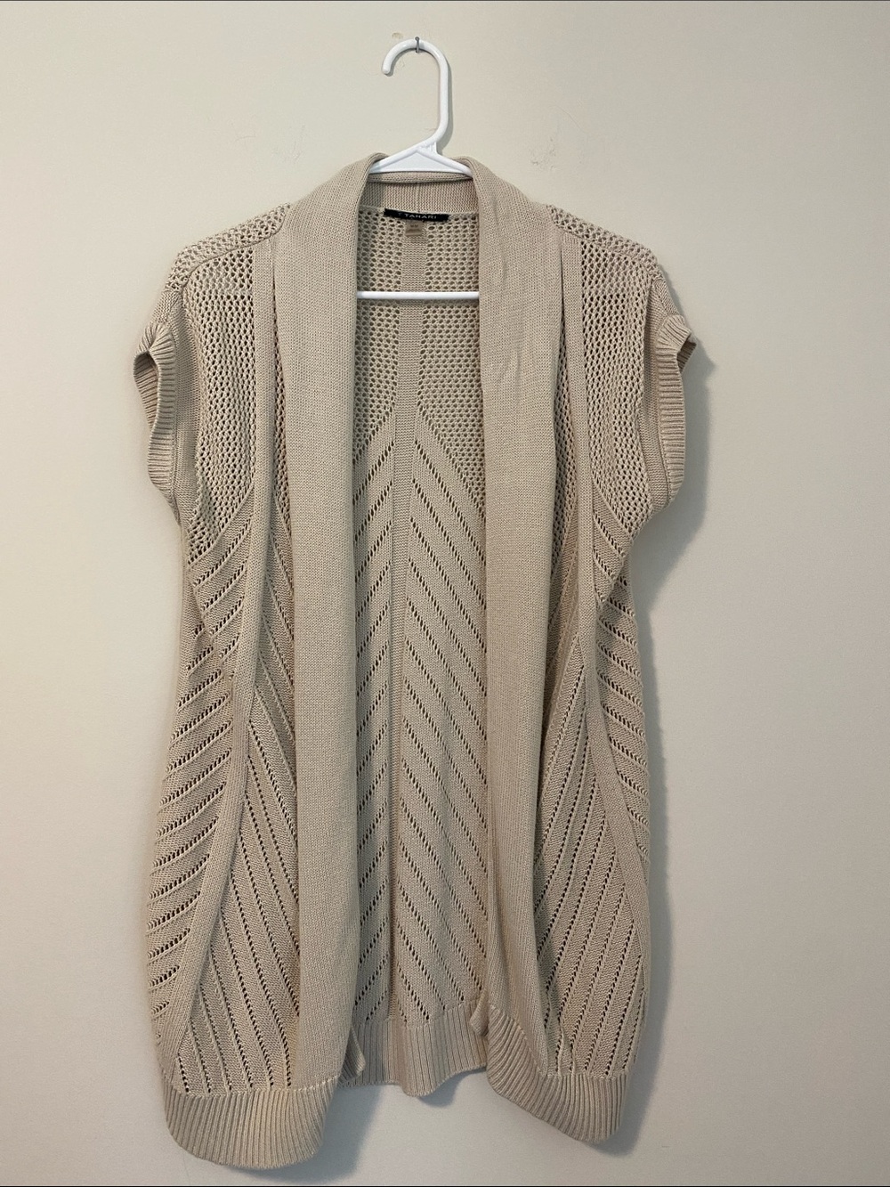 Tahari Neutral Open-Front Sleeveless Knit Cardigan